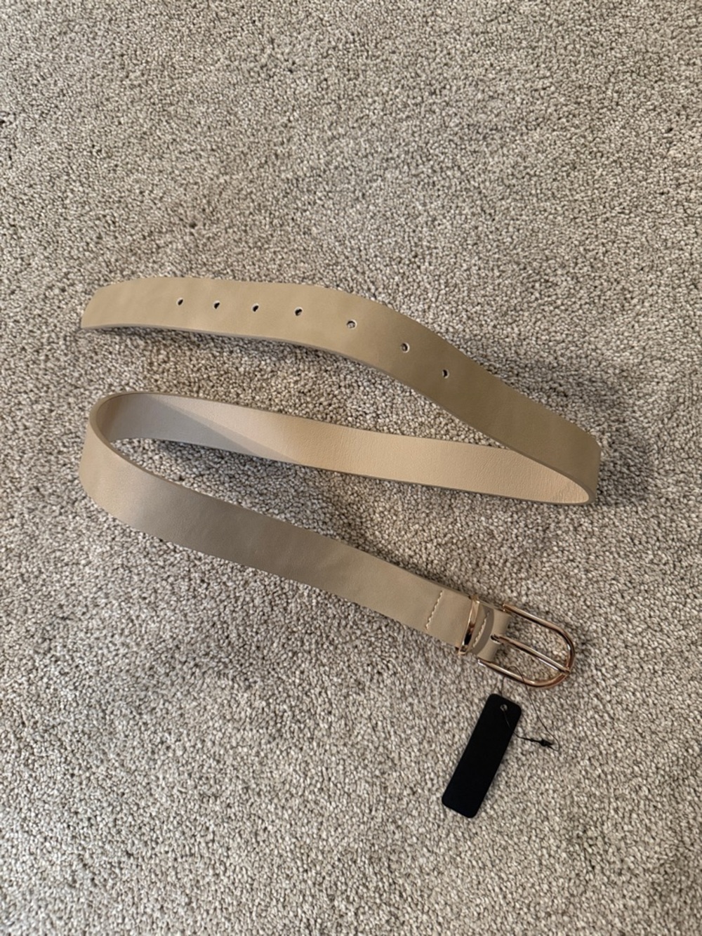 Neutral Beige Leather Belt with Gold Buckle